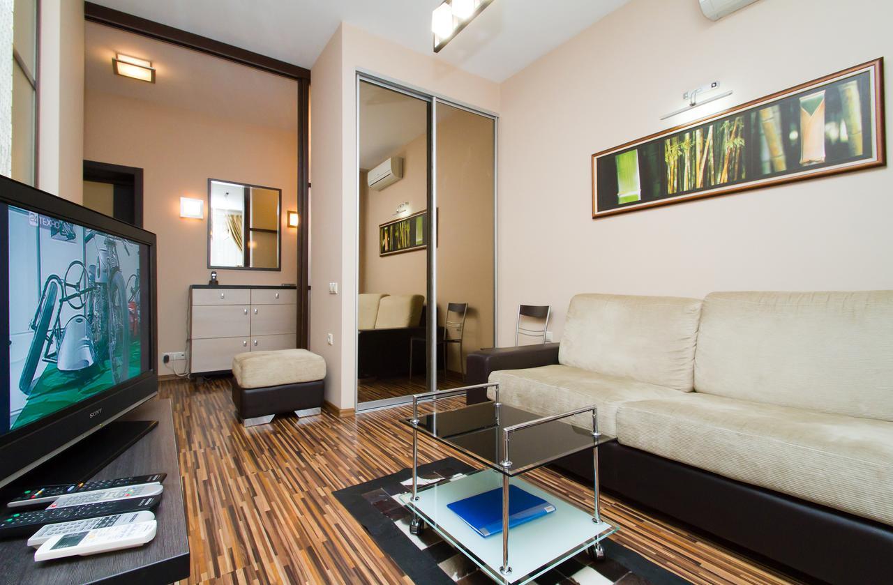Apartment на бассейной Kyiv